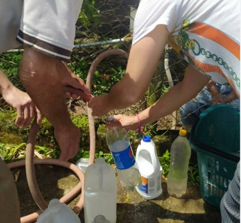 Sin servicio de agua se encuentra el municipio Ayacucho