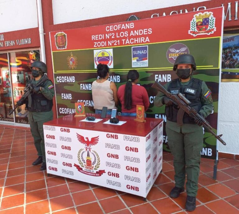 Con droga detuvieron a dos mujeres en Boca de Grita