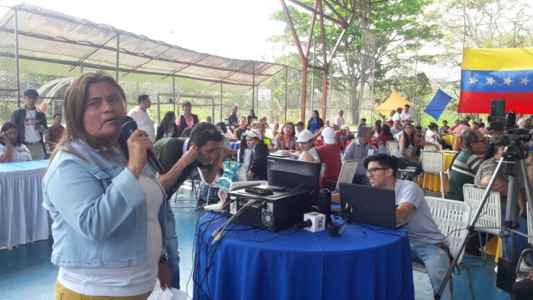 Instalan en Táriba los primeros gabinetes del gobierno comunal en el Táchira