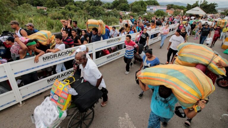 Venezolanos en Colombia cuentan el lado oscuro de la migración