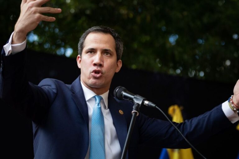 Juan Guaidó seguirá recorriendo el país