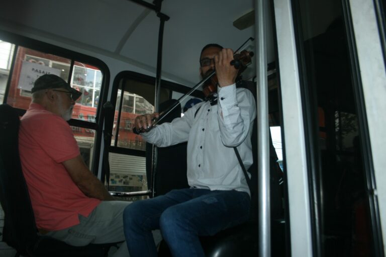 Snaider Troconis: La música llena el alma y alimenta la vida