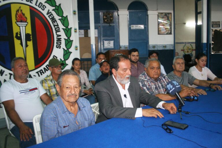 “El Gobierno acabó con todo el apoyo al campesino”