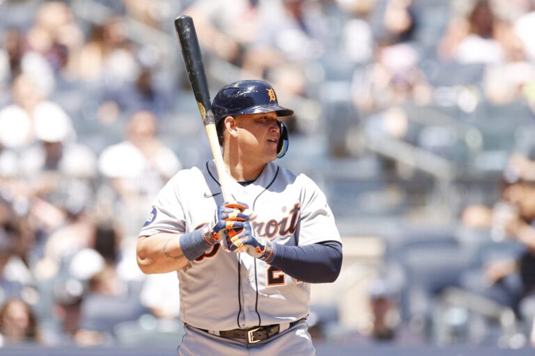 Cabrera con cuatro inatrapables y está en el puesto 17 en la historia