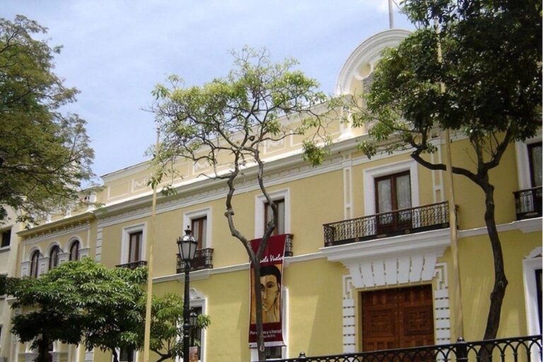 Venezuela dice que Irán actuó en “legítima defensa”