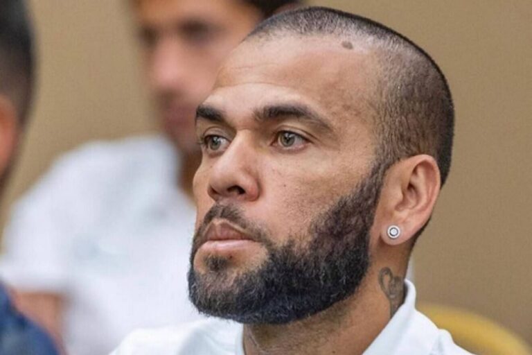 Defensa de Dani Alves pide su libertad incondicional
