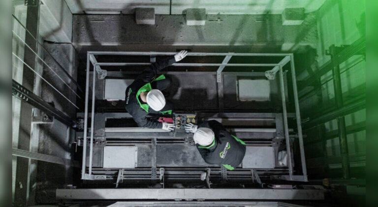 Ascensor se desprendió y mató a joven en el día de su cumpleaños