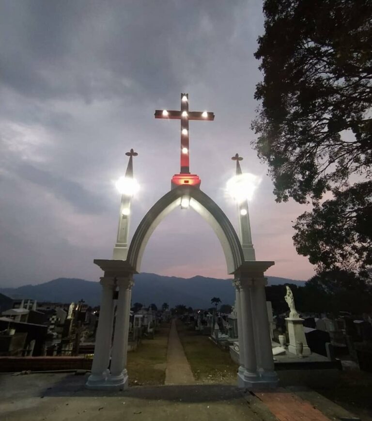 Mejoran instalaciones del cementerio municipal de San Juan de Colón