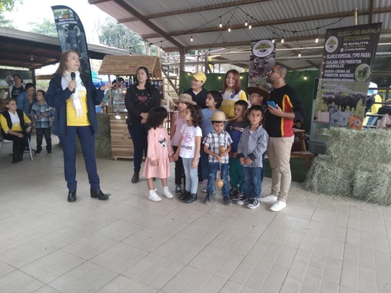 Subasta ganadera de Asogata a beneficio de Anican y Rotary Torbes