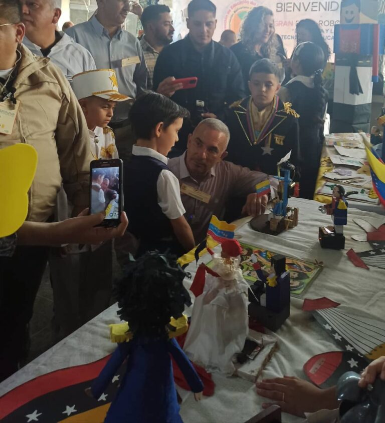 Cuarta Expo Robótica Estadal demostró el talento estudiantil