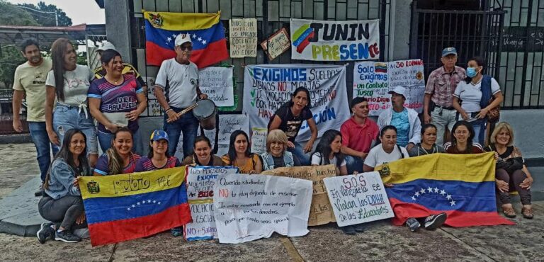 Docentes de Junín nuevamente en las calles