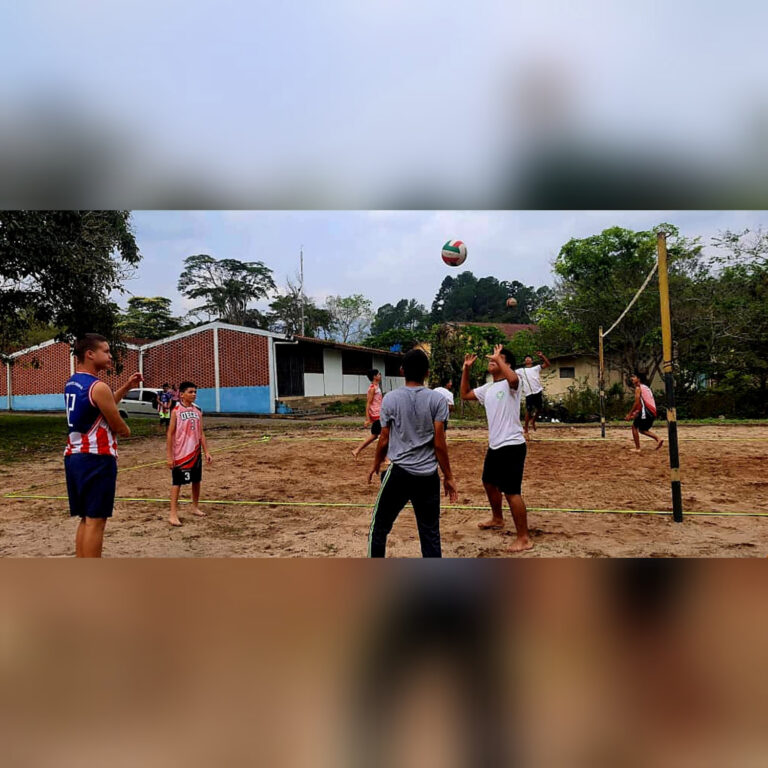 Integración deportiva en Juegos de Colegios Privados