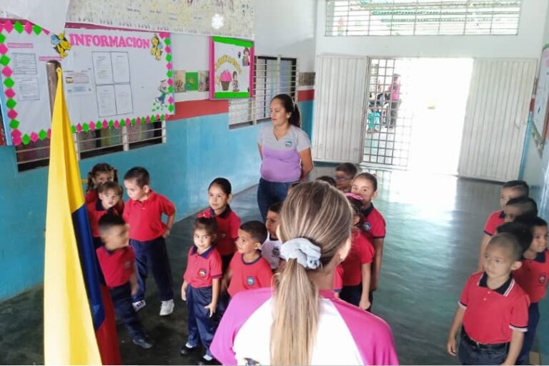 “Escuelas Estadales inician Tercer Momento Educativo con el 100% de asistencia”