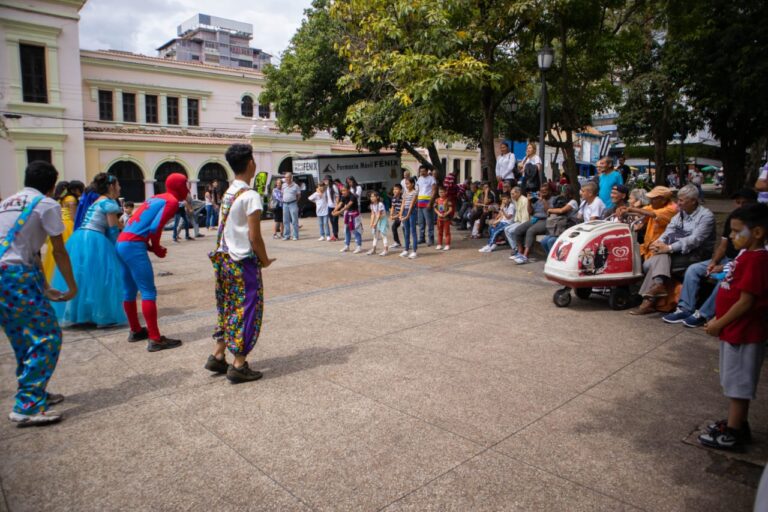 Beneficiadas 300 personas por Jornada Social del Evangelio Cambia