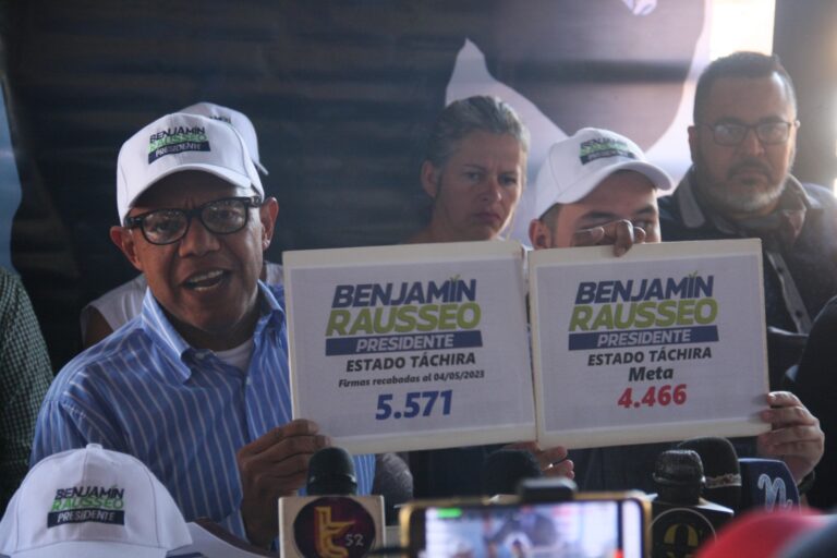 Más de 5 mil personas han firmado en el Táchira en apoyo a candidatura de Benjamín Rausseo