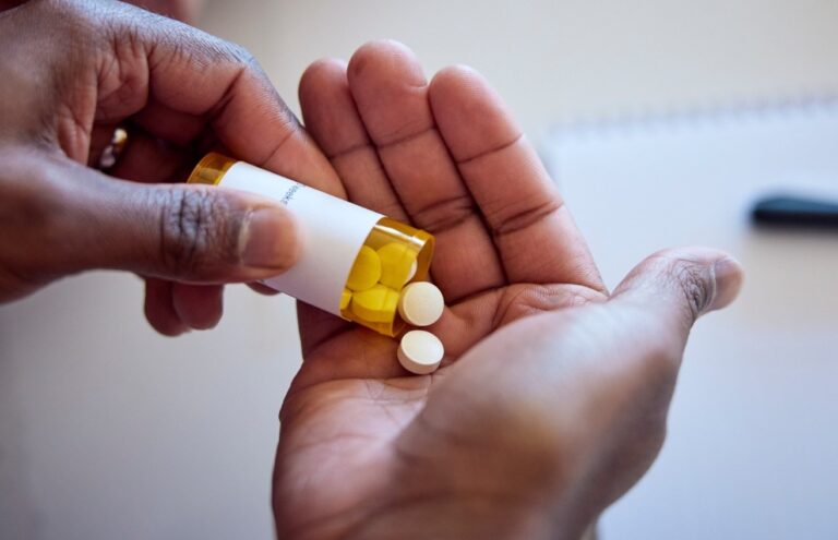 ¿Qué hace el fentanilo en el organismo y porqué es tan peligroso?