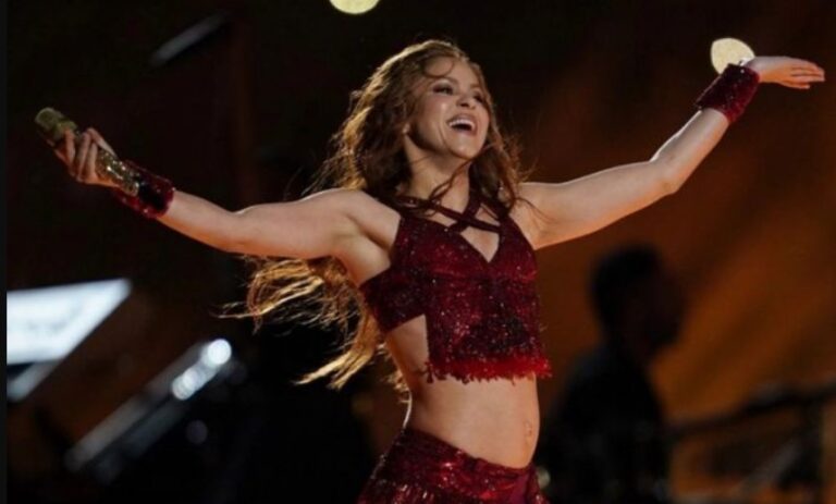 Shakira y su mensaje empoderador al recibir el premio Billboard a la Mujer del 2023