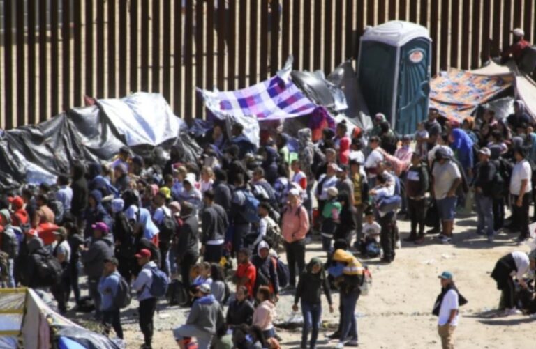 ¿Cuáles son las nuevas disposiciones que supone el Título 8 en el proceso migratorio en EE.UU.?