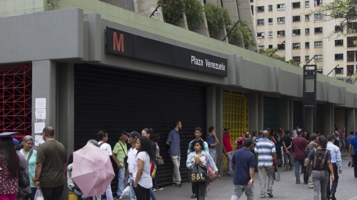 Caos en el Metro de Caracas por fallas eléctricas