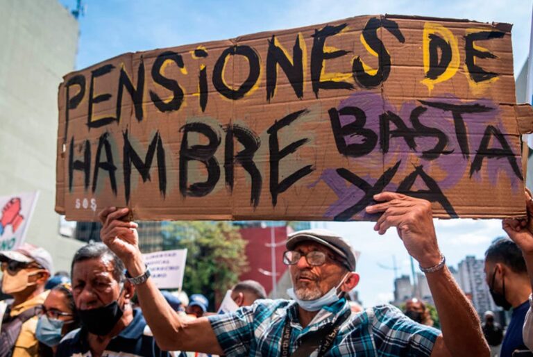 Jubilados venezolanos anuncian movilización nacional para exigir pensiones acordes a la canasta básica