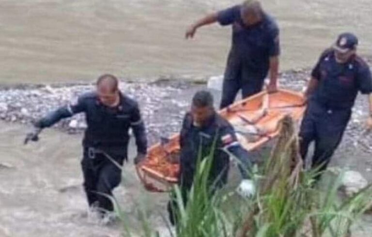 Hallan cuerpo de una mujer a la que le habían sacado los ojos