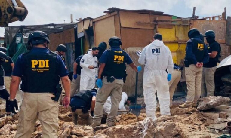 Presuntas víctimas del Tren de Aragua fueron halladas enterradas bajo concreto en Chile