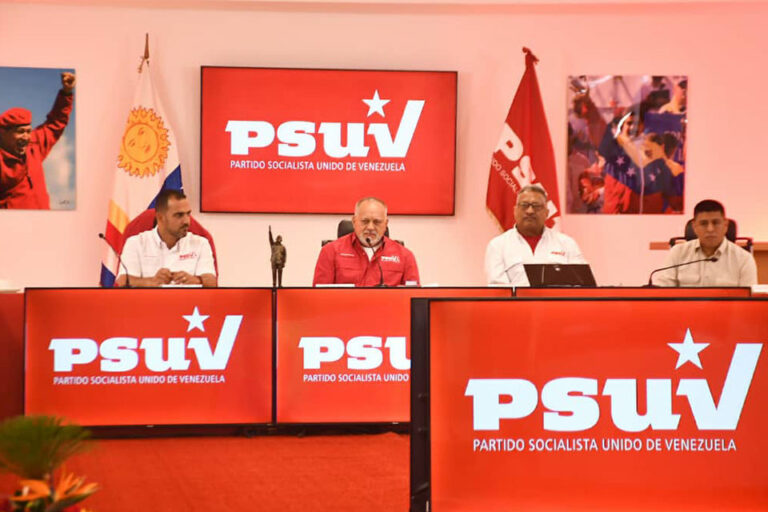 Cabello: Nos convienen las primarias porque contribuirán a peleas opositoras