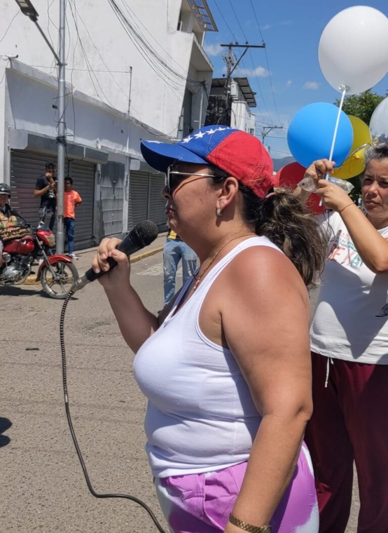 “La frontera está fracturada”: profesora durante marcha en San Antonio