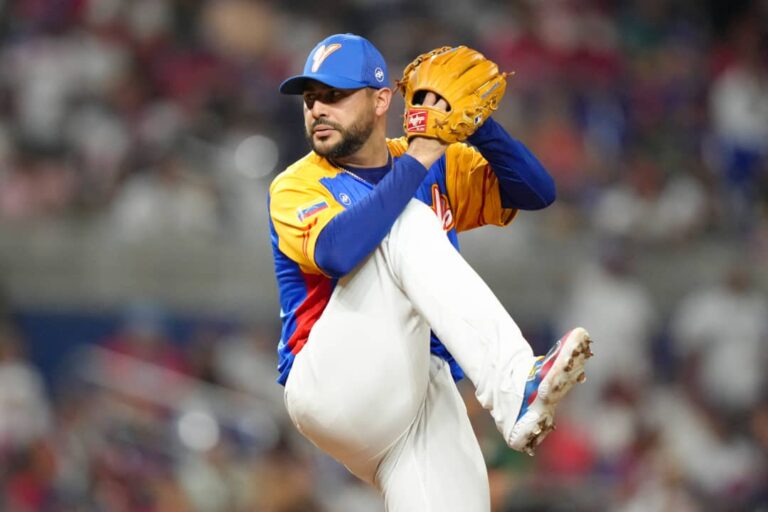 Martín Pérez y José Suárez brillaron en el montículo