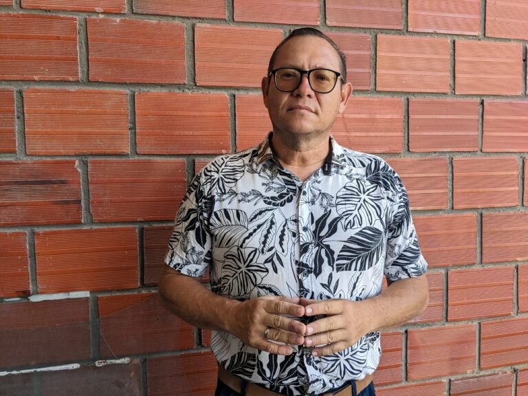 “No se puede respaldar a una sola empresa de taxis para dejar a un lado a otras 16”