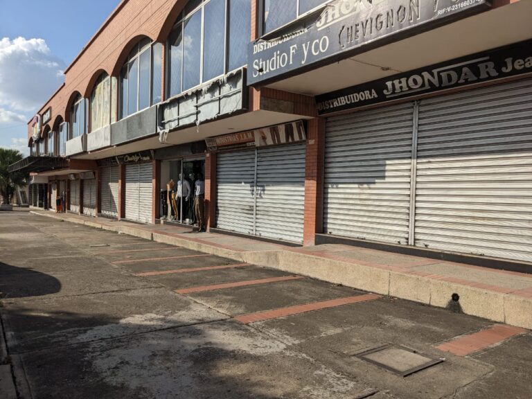 Suspendidas las ferias de Ureña tras atentado que dejó ocho heridos