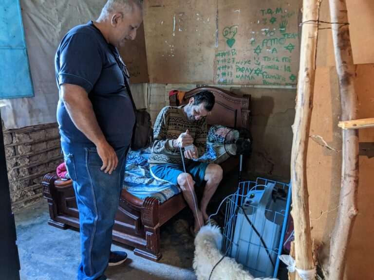 Repararon el concentrador de oxígeno de la familia Romano Molina