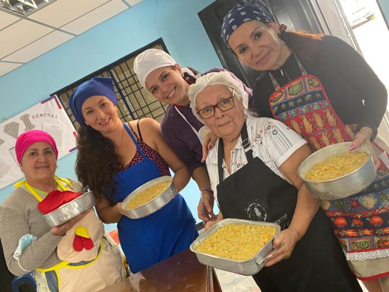 Nuevas emprendedoras capacita ODACYSS