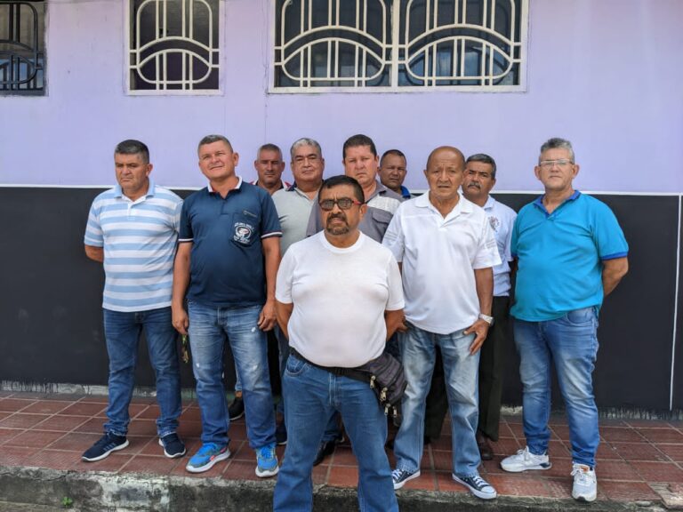 Taxistas advierten que tomarán el terminal de la frontera de no haber respuesta a sus inquietudes