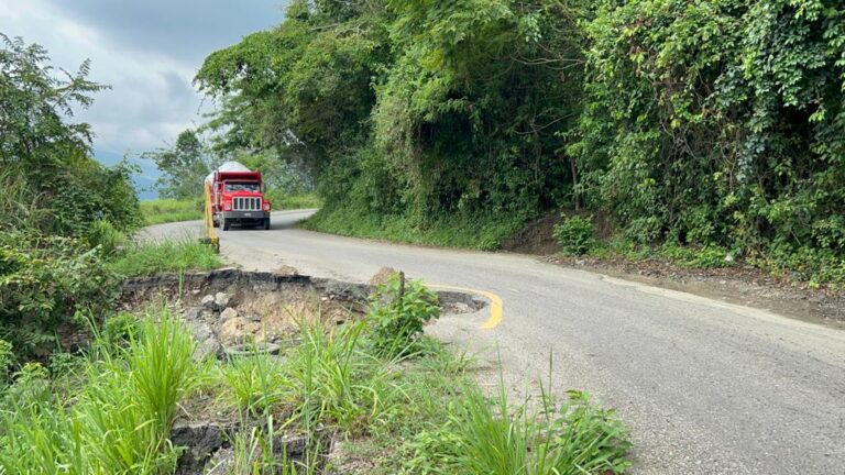 Claman por la pronta recuperación de la vía Ureña – El Vallado