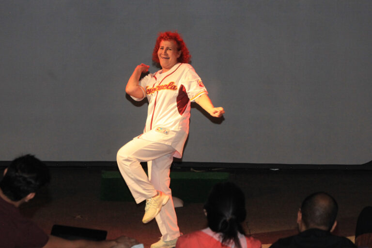 Tania Sarabia fue hospitalizada de emergencia tras caer por unas escaleras en Venevisión