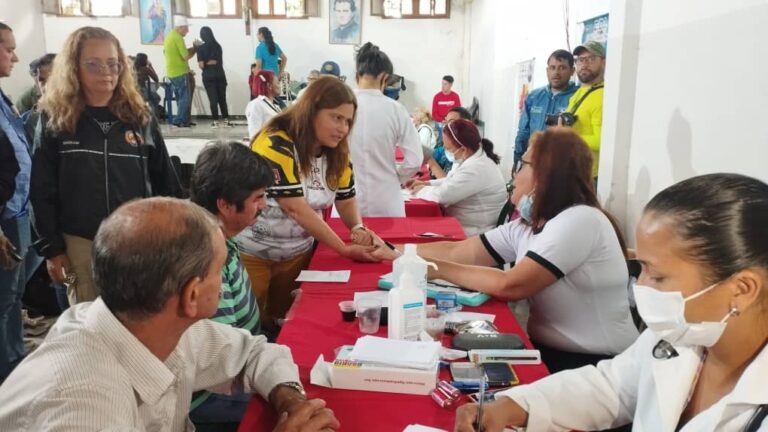 Con jornada médica integral fueron favorecidos los trabajadores del sindicato de la Construcción de Cárdenas
