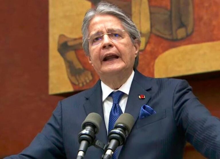 El presidente de Ecuador, Guillermo Lasso, decreta disolución del Congreso y convoca elecciones anticipadas