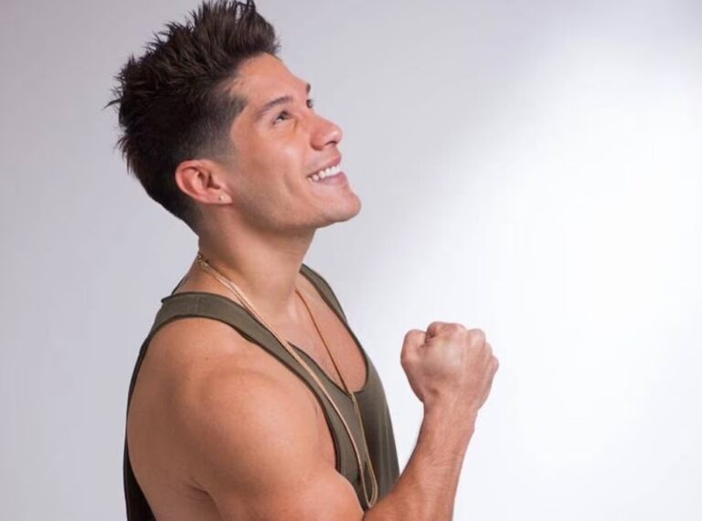 Chyno Miranda se entrena a fondo para volver a los escenarios