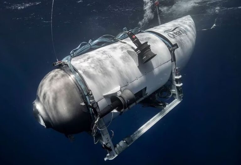 Restos hallados alrededor del Titanic serían del submarino Titan