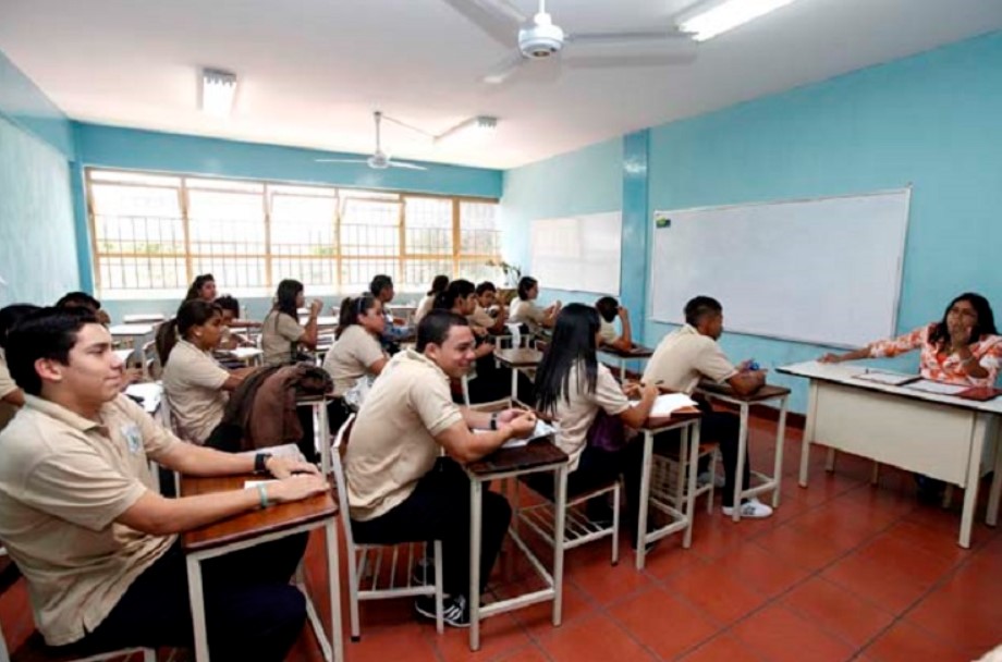 Pénsum académico de bachillerato necesita modificaciones ¿Qué cambiaría según los expertos?