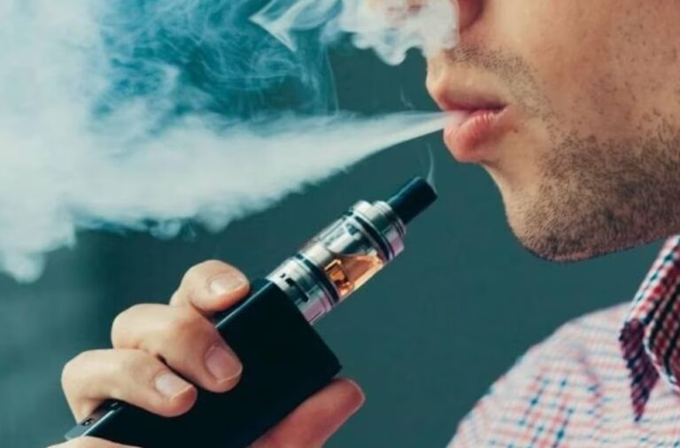 Venezuela podría prohibir uso de vapeadores