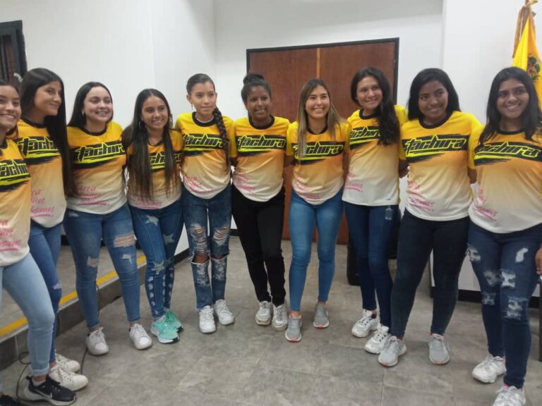 Cita nacional de Kikingball en San Cristóbal