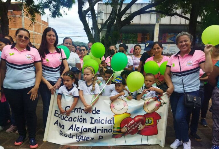 “Los niños no se tocan” 2da caminata en Colón en contra de los abusos y maltratos hacia menores de edad