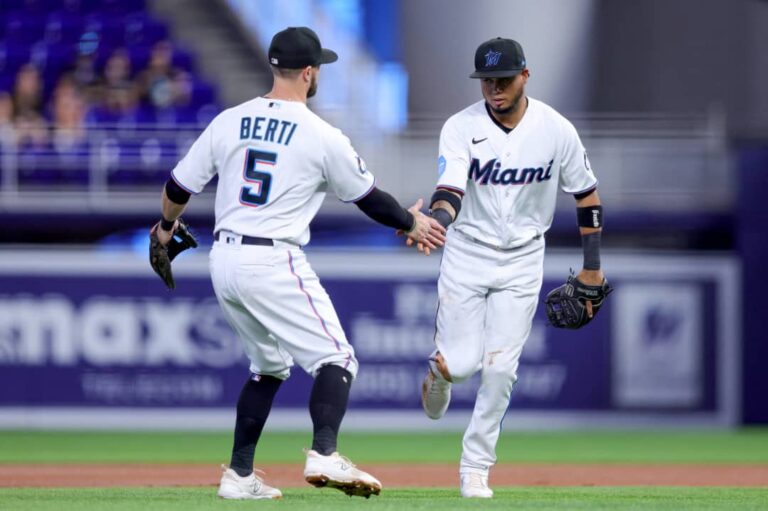 Arráez y Luzardo brillan con los Marlins