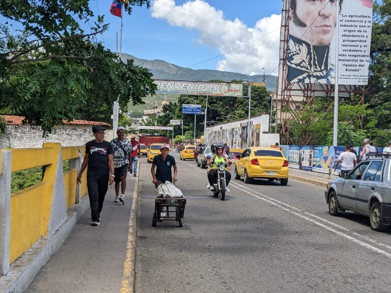 Sábado concurrido por el tramo binacional