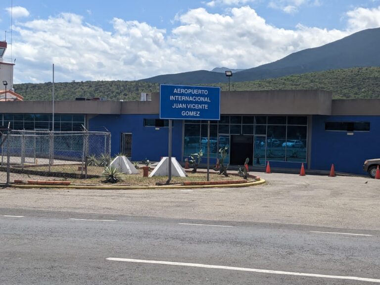 En frontera siguen a la espera de la reactivación de su aeropuerto