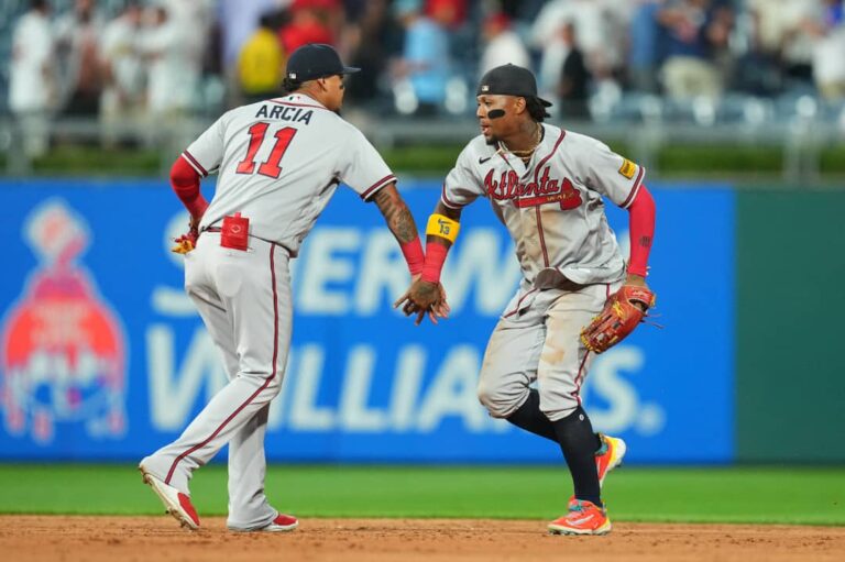 Bravos de Atlanta derrotaron a Cincinnati y mantienen liderato en la División Este