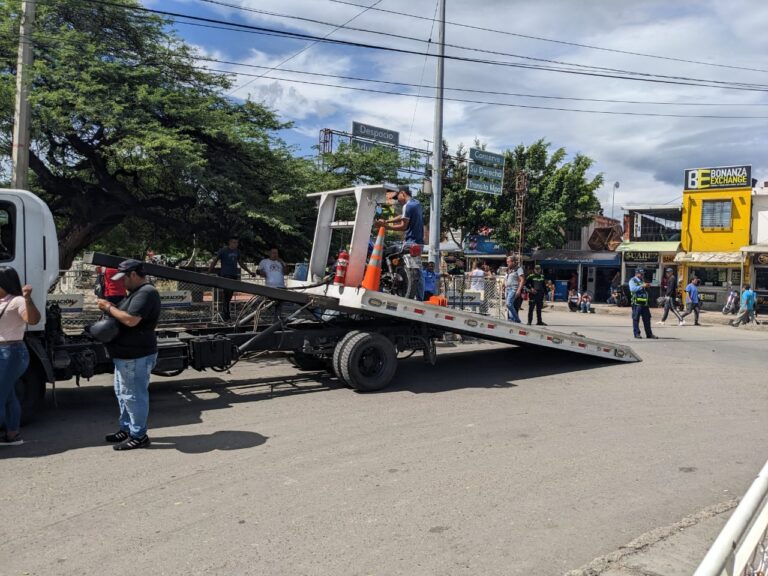 No cesan los operativos de tránsito en La Parada