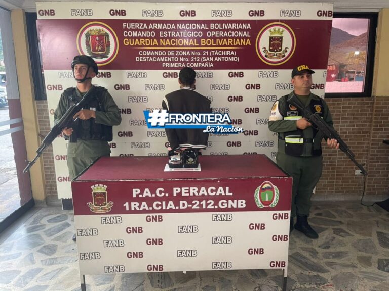 Capturado en Peracal por llevar cocaína oculta en un radio